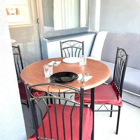 Apartament Central Playa * Năvodari